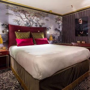 Snob Hotel by Elegancia